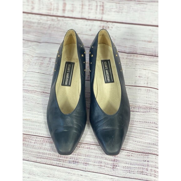 Vintage 80s Stuart Weitzman Navy Leather Gold Studded Kitten Heels Womens Sz 7.5 - Picture 3 of 6